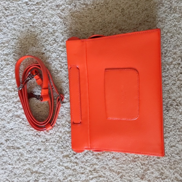 Min & Mon Hand painted Vali Bag - Picture 2 of 6